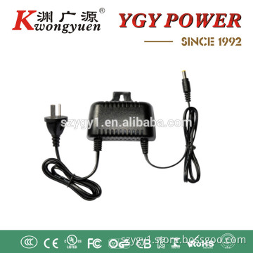 12v2a AC/DC 24W waterproof adaptor with 100-240v AC input voltages